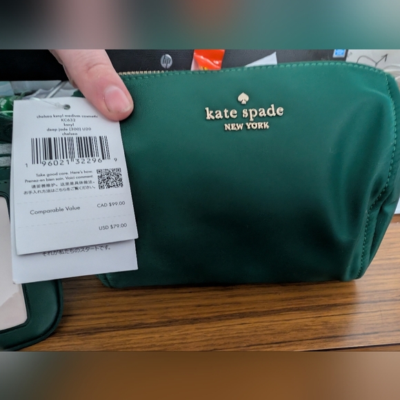 Kate Spade Green Backpack, Wallet, And Makeup Bag - Retails $467 - Picture 3 of 8